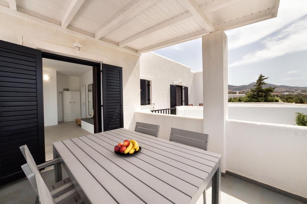 Alikí Villa Pela מראה חיצוני תמונה