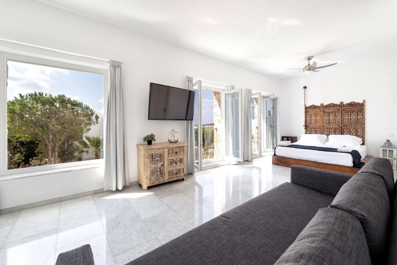 Alikí Villa Pela מראה חיצוני תמונה
